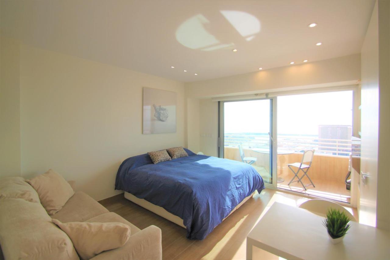 Estudio De Lujo Casaturis En El Corazon De Alicante A114 Luaran gambar