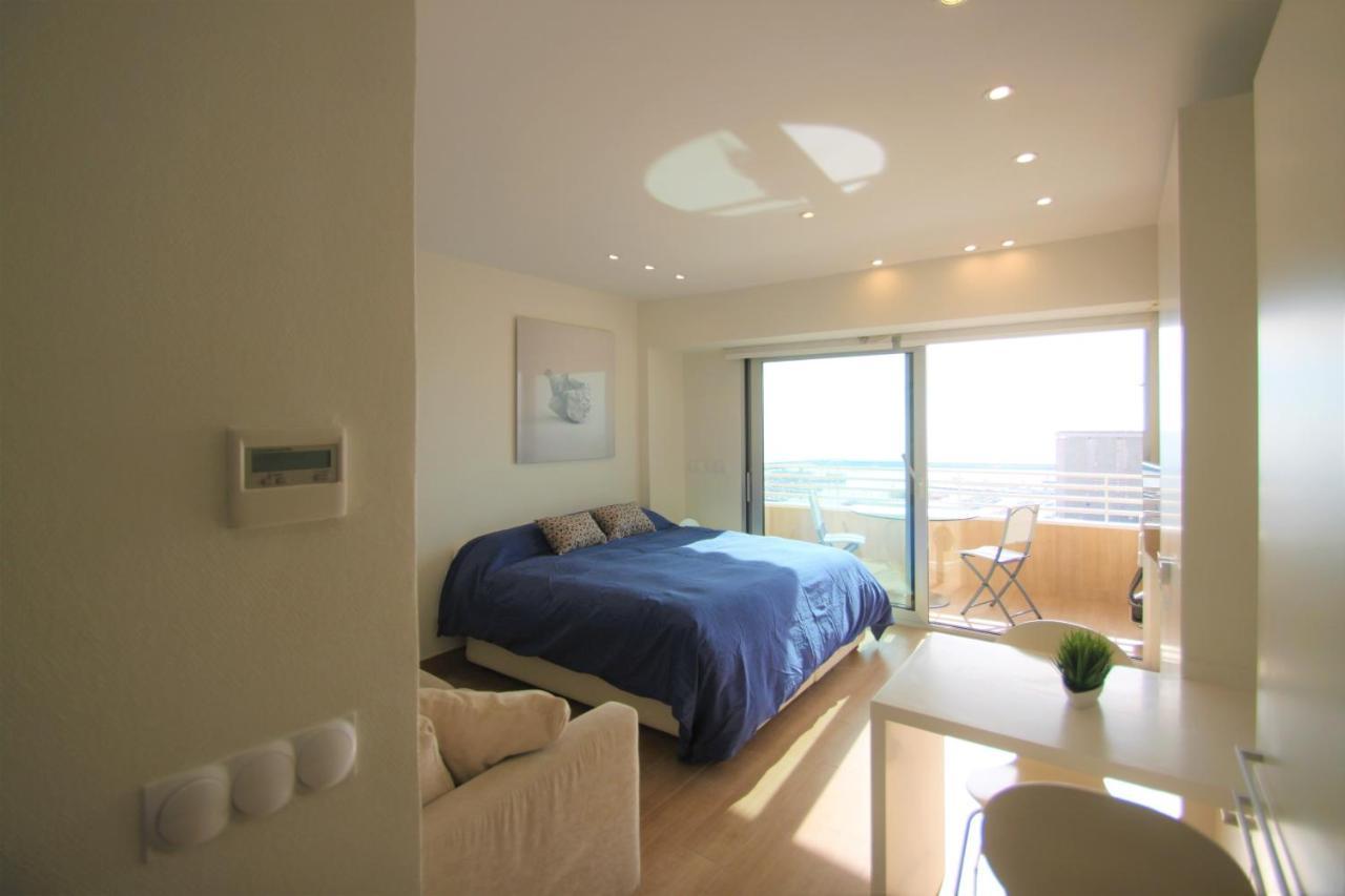 Estudio De Lujo Casaturis En El Corazon De Alicante A114 Luaran gambar